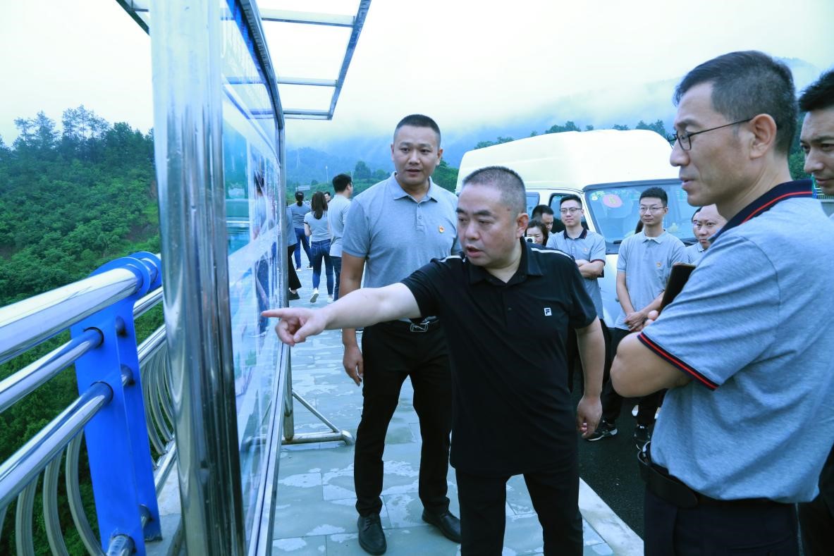 慶建黨百年系列活動-公司開展“學黨史、感恩黨、跟黨走”主題教育活動